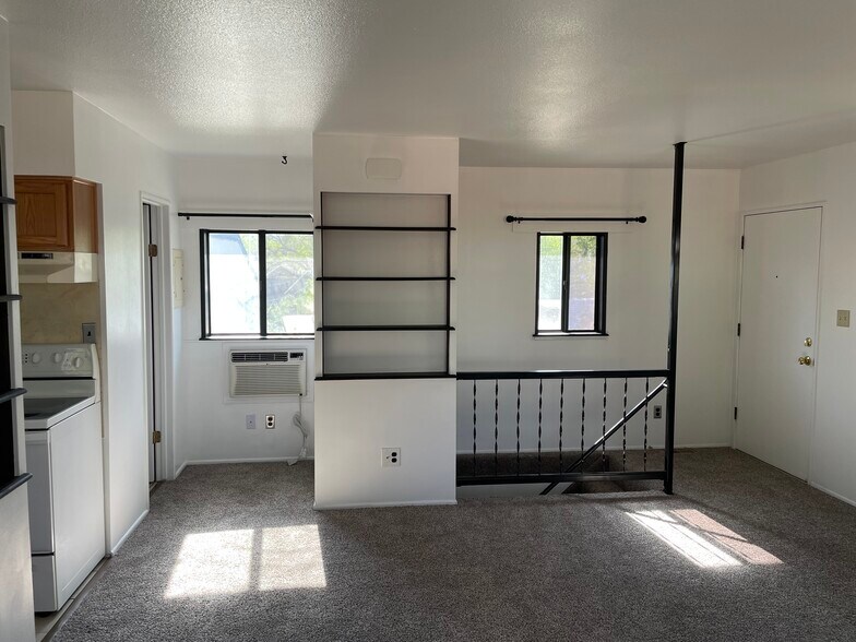 Living Room - 2604 Tremont St