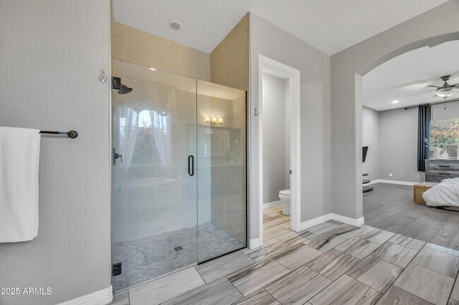 Building Photo - 4254 E Valencia Dr