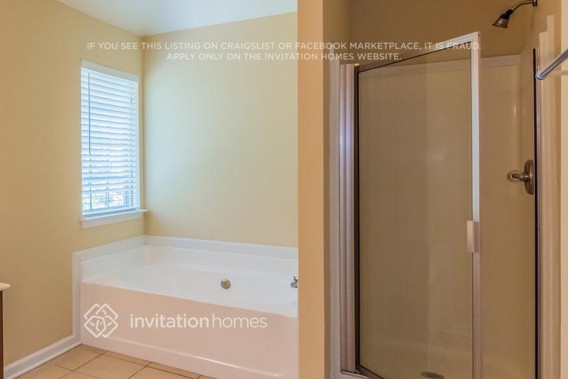 Building Photo - 123 Village Pkwy