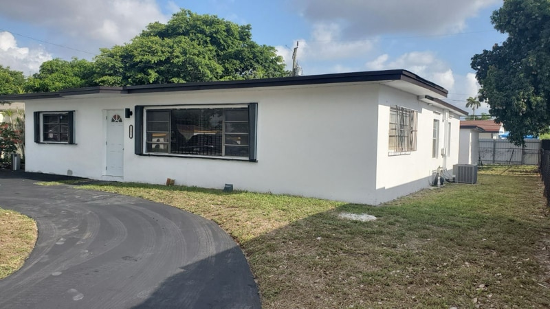 Building Photo - 2531 NW 152nd Terrace