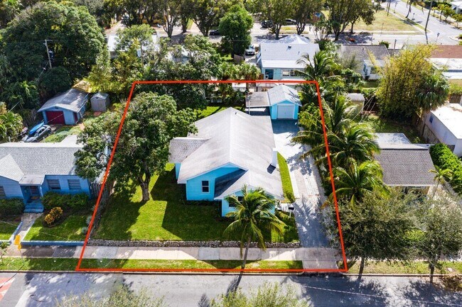 Primary Photo - 424 53rd St