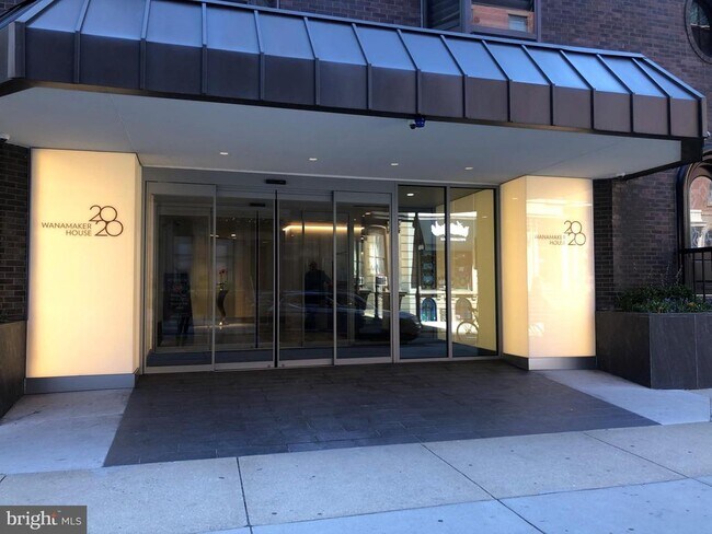 Building Photo - 2020 Walnut St