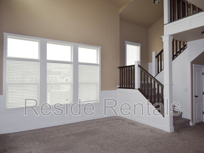 Building Photo - 1236 2432 S