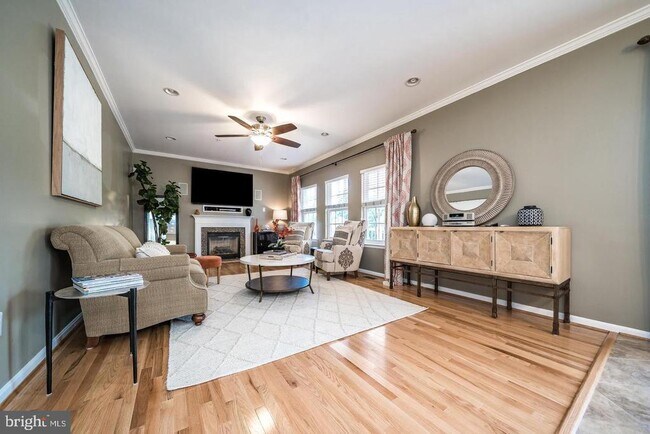 Building Photo - 1401 Windjammer Ct