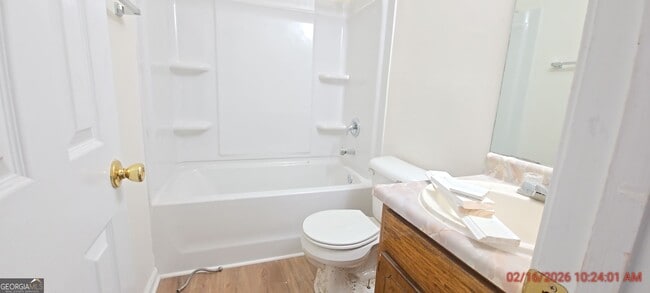 Building Photo - 65 Harris St