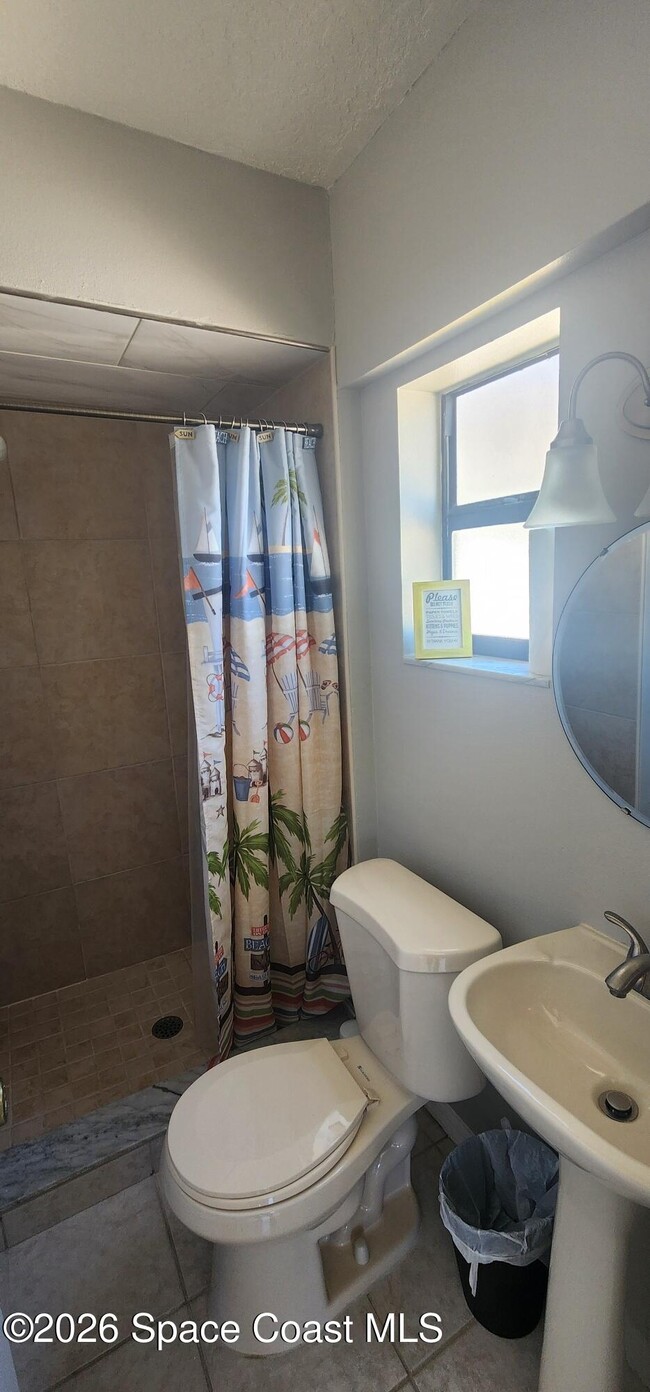 Building Photo - 8208 Presidential Ct