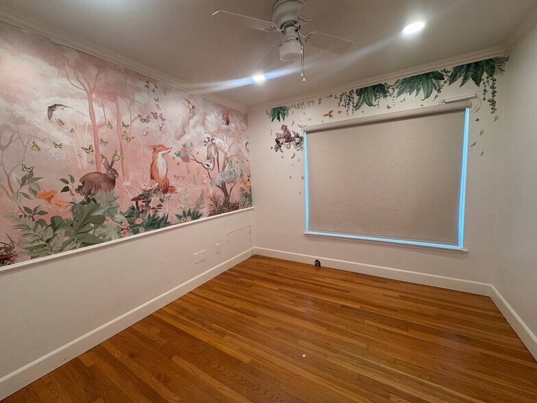 Building Photo - 20305 Aetna St