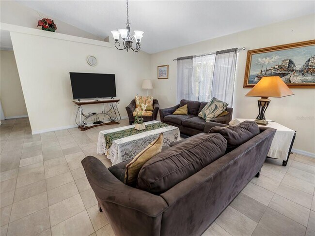 Building Photo - 15405 Margaux Dr