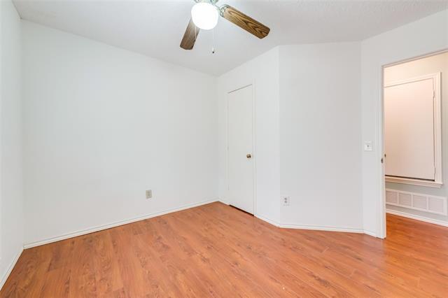 Building Photo - 2929 Big Oaks Dr