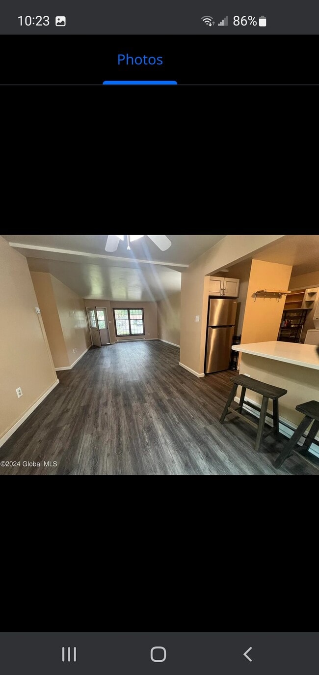 Building Photo - 4A James Ct