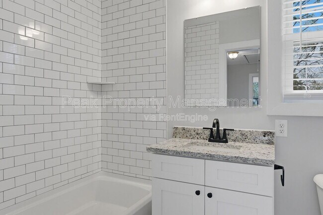 Building Photo - 4800 Patterson Ave