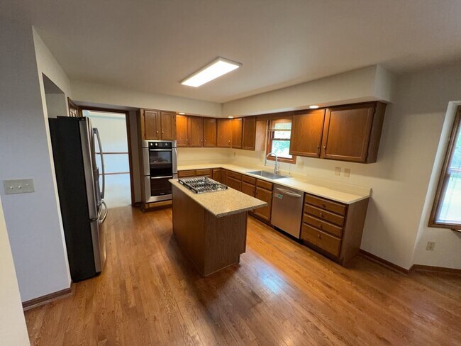 Building Photo - 5659 Sage Meadow Ct