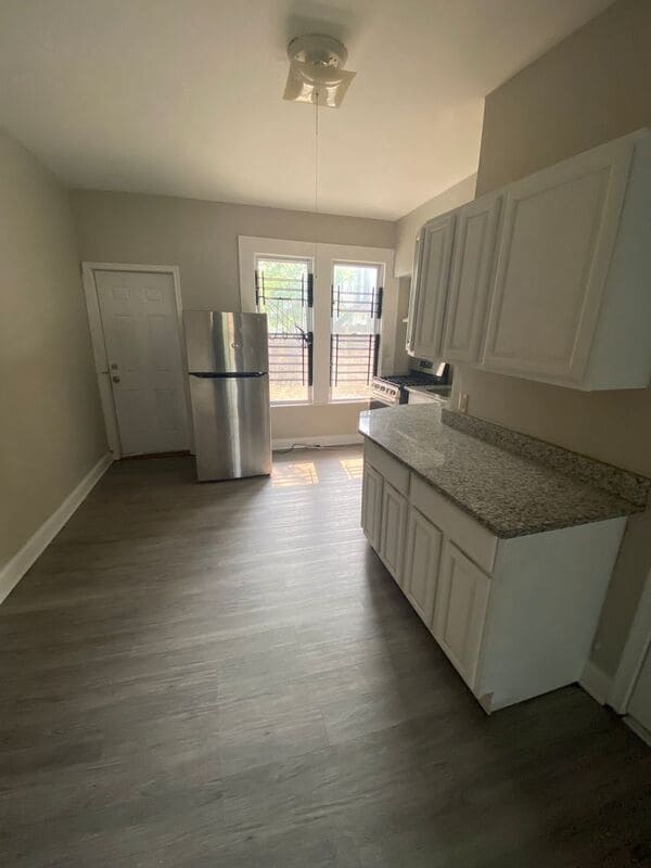 Building Photo - 351 Greenmount Ave