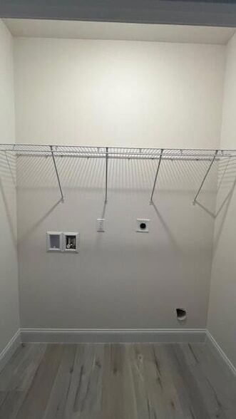 Building Photo - 1914 Cypress Ln