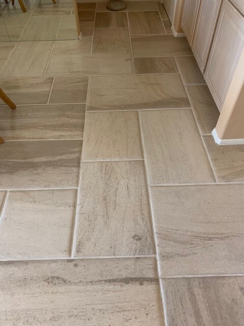 Italian limestone floor - 2481 Verna Ct
