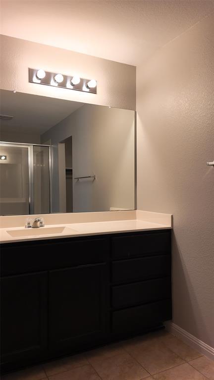 Building Photo - 11221 Bachman Dr