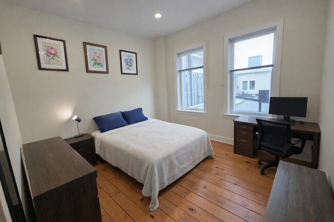 Building Photo - 1929 S 17th St