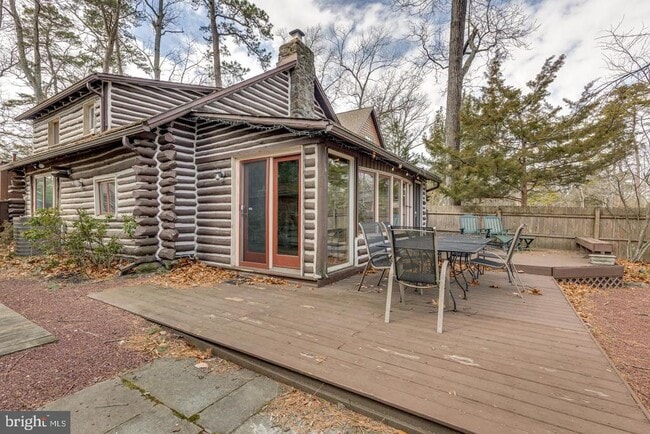 Building Photo - 163 Chippewa Trail