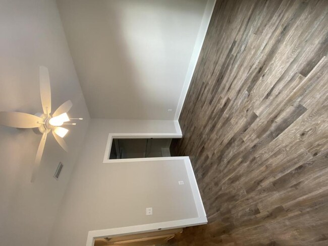 Building Photo - 20 Settlers Cove Dr