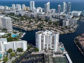 Building Photo - 300 Three Islands Boulevard