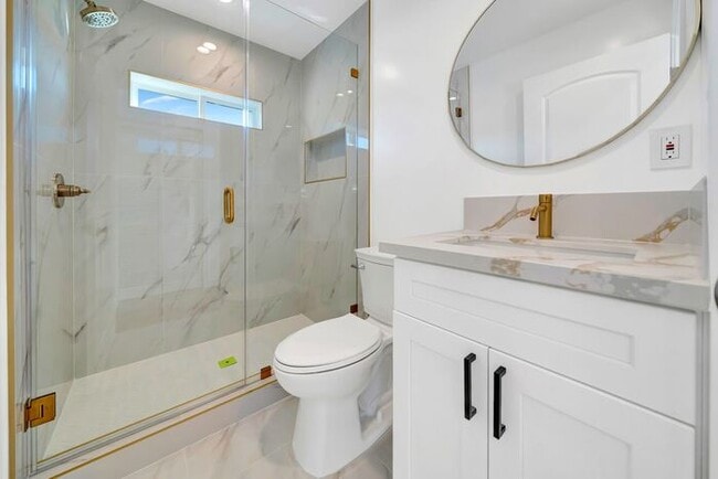 Building Photo - Move-In Ready Luxury: A Flawlessly Upgraded Sunland Retreat