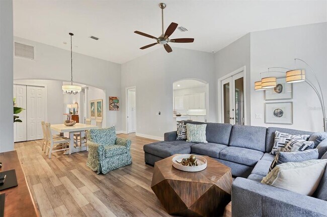 Building Photo - 5445 46th Ct W