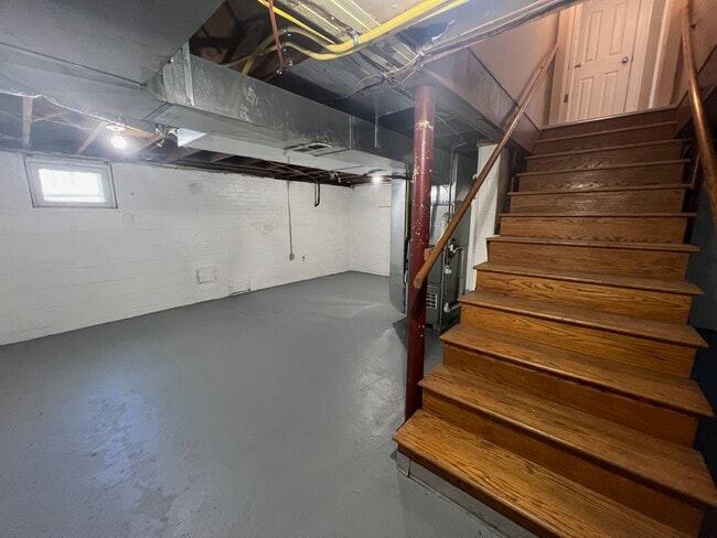 Building Photo - 183 S Marietta St