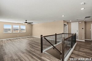 Building Photo - 672 Valley Garden