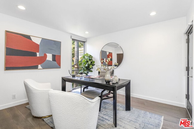 Building Photo - 9834 Wanda Park Dr