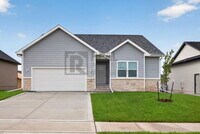 Building Photo - 8914 Hickory Dr