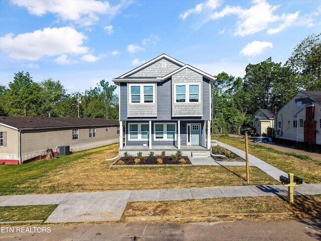 Building Photo - 2713 Tarleton Ave