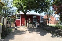 Building Photo - 817 Chillum Rd