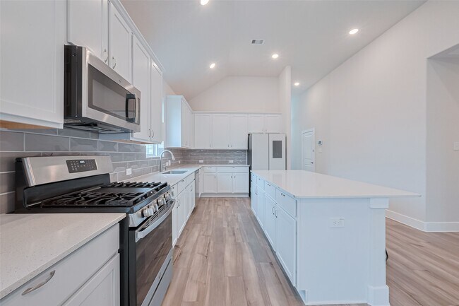Building Photo - 200 Catalina Cove Dr