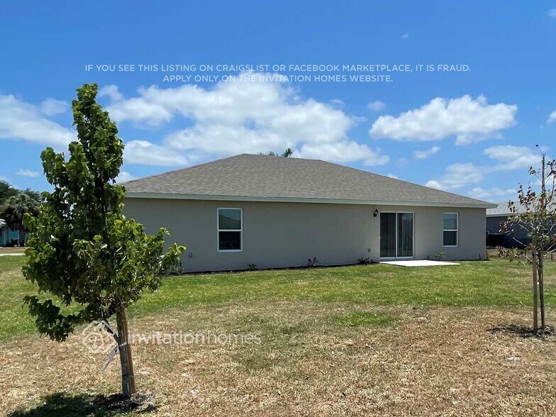 Building Photo - 16363 Alcira Cir