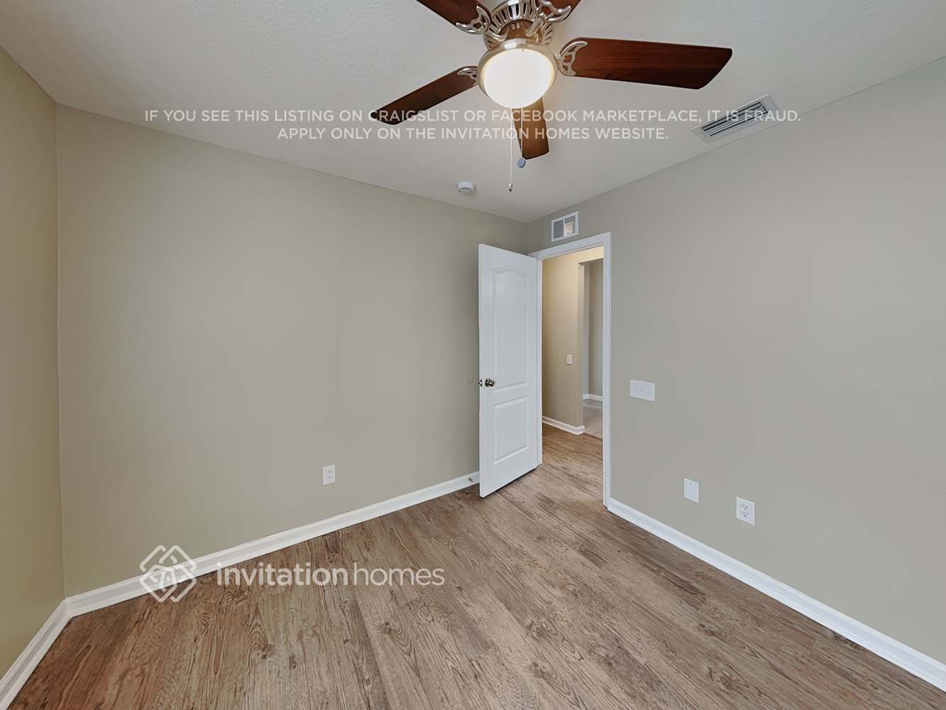 Building Photo - 10203 Hunters Haven Blvd