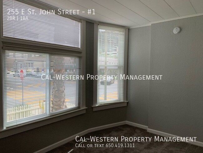 Building Photo - 255 E St John St