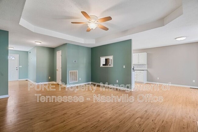 Building Photo - 1630 Lillian Cir