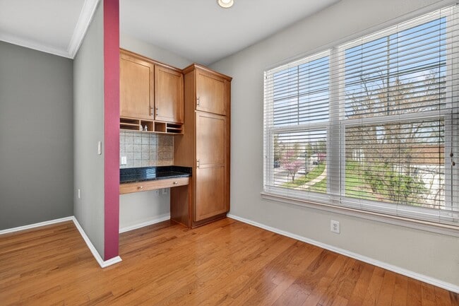 Building Photo - 11800 Old Georgetown Rd