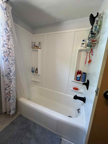 Shower - 1041 S 96th St
