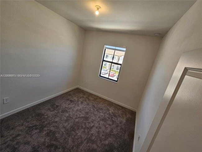Building Photo - 11816 SW 247th Ter