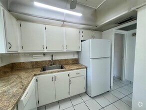 Building Photo - 1 bedroom in Sunny Isles Beach FL 33160