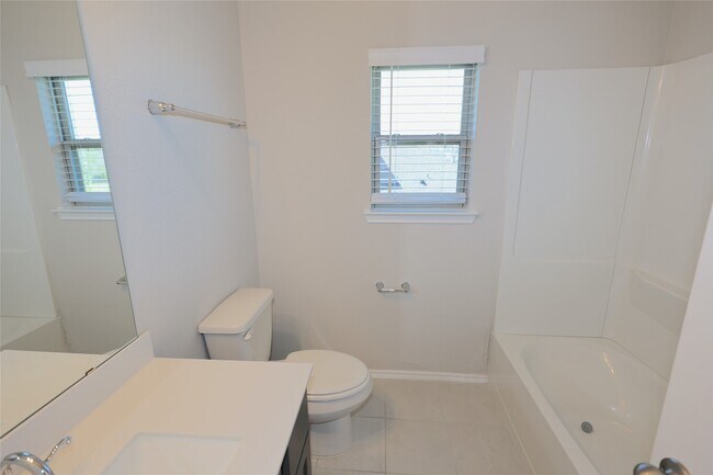 Building Photo - 1342 Wild Mustang Trl