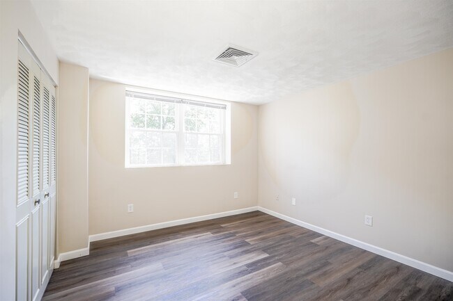 Building Photo - 7 Louisburg Square