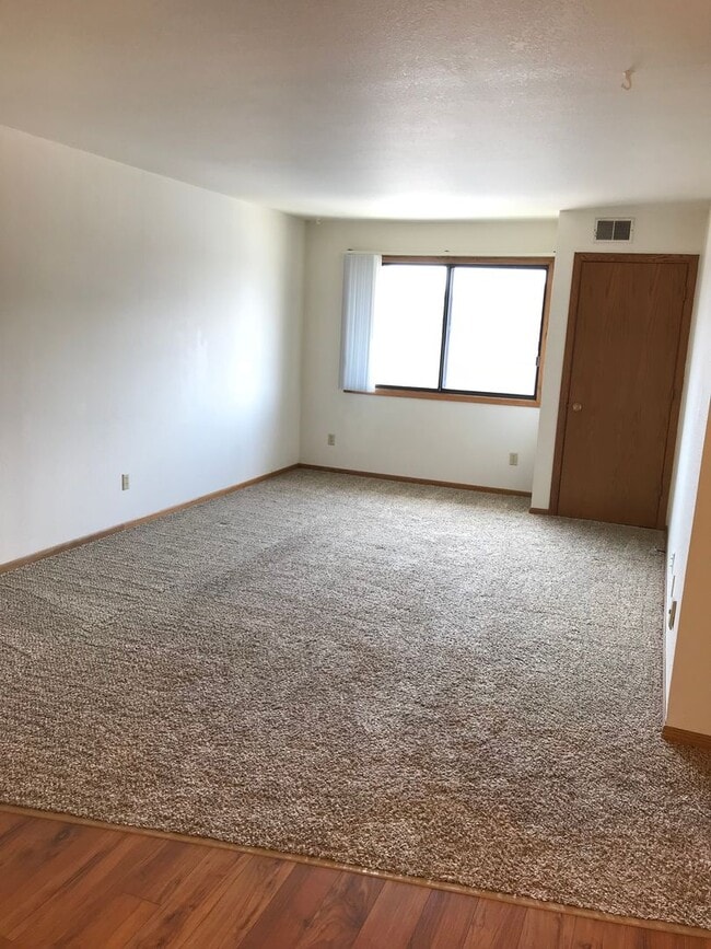 Interior Photo - Garay Lane Estates
