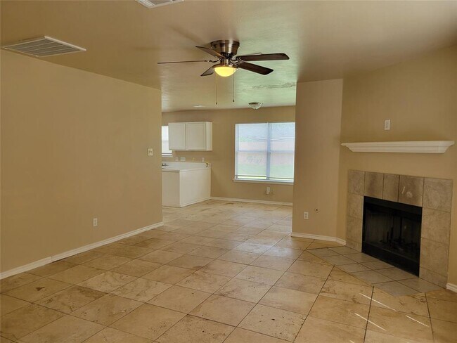 Building Photo - 1411 Danby Heath Ln