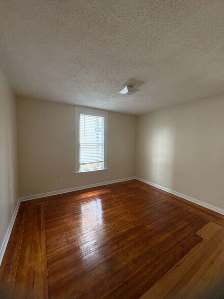 Building Photo - 1400 Ella T Grasso Blvd