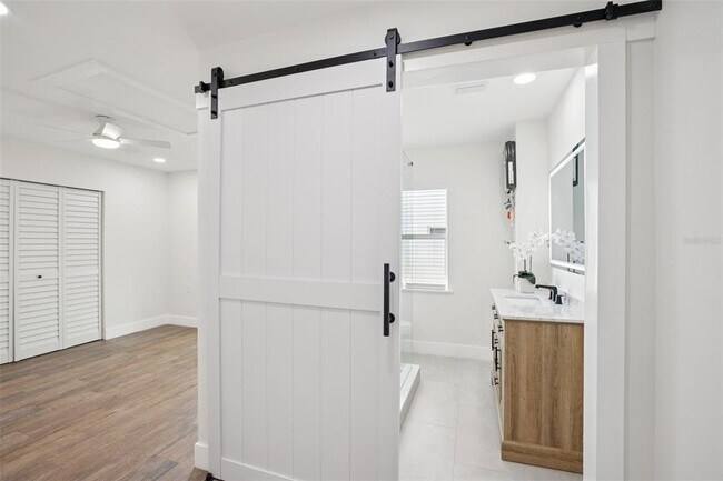 Building Photo - 1739 Bayou Grande Blvd NE