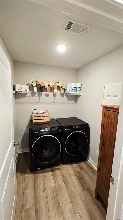 Building Photo - 112 Kohn Dr