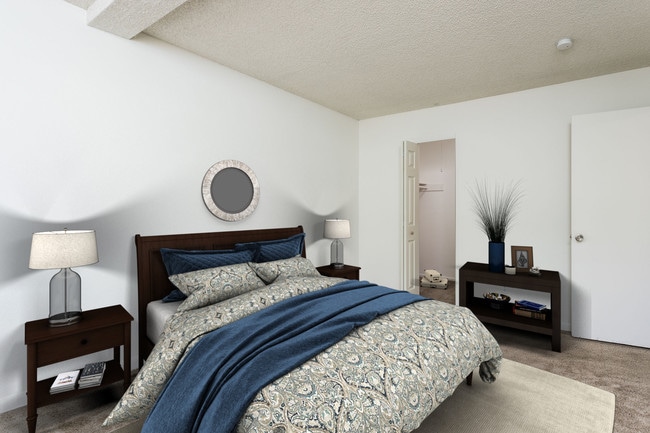 Building Photo - Indian Hills Apartments