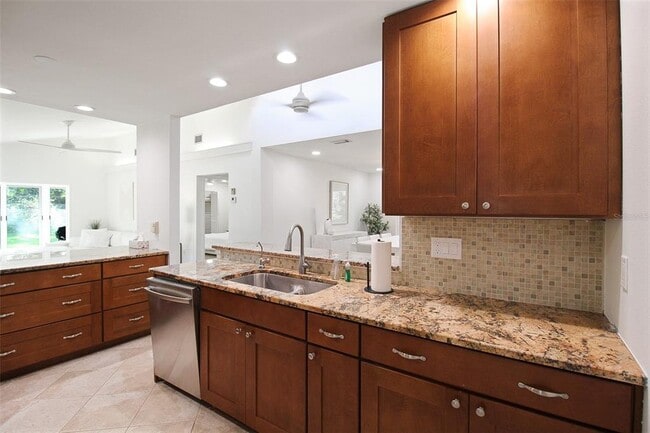 Building Photo - 6416 Wood Owl Cir